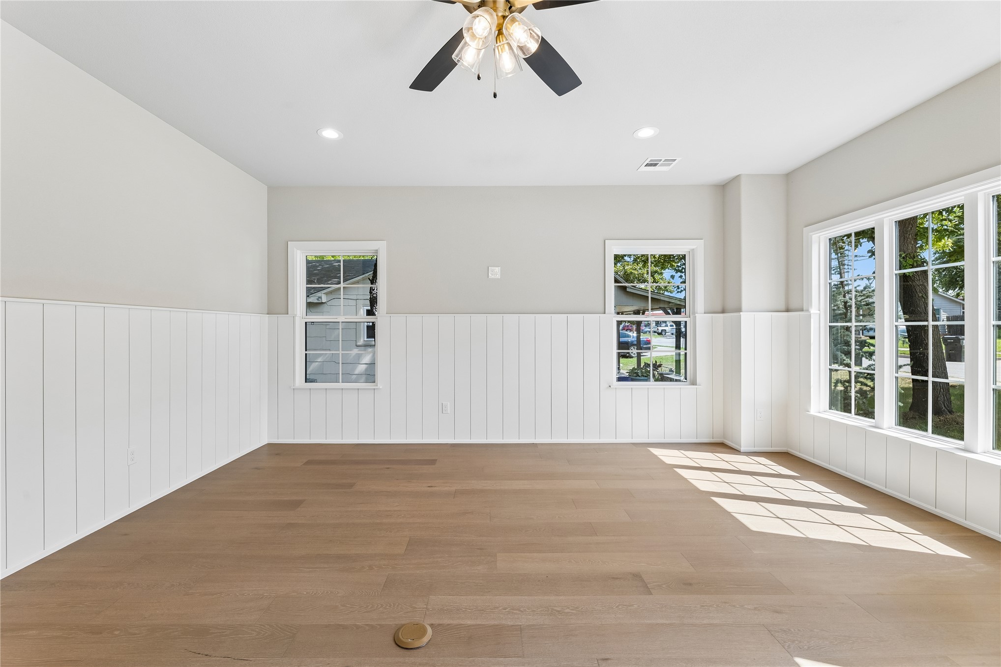 810 N Cedar Avenue