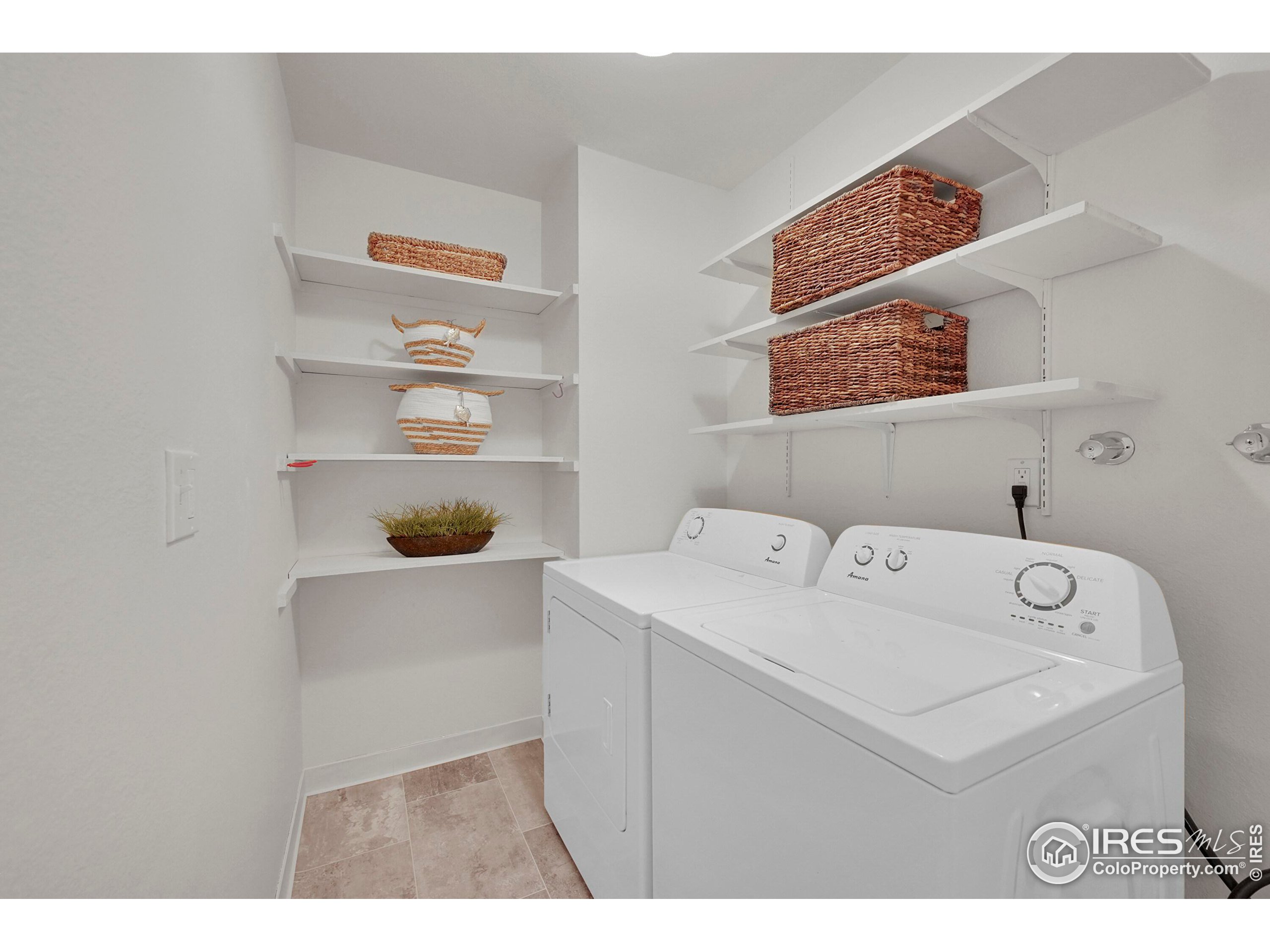 1458 Greenbriar Blvd