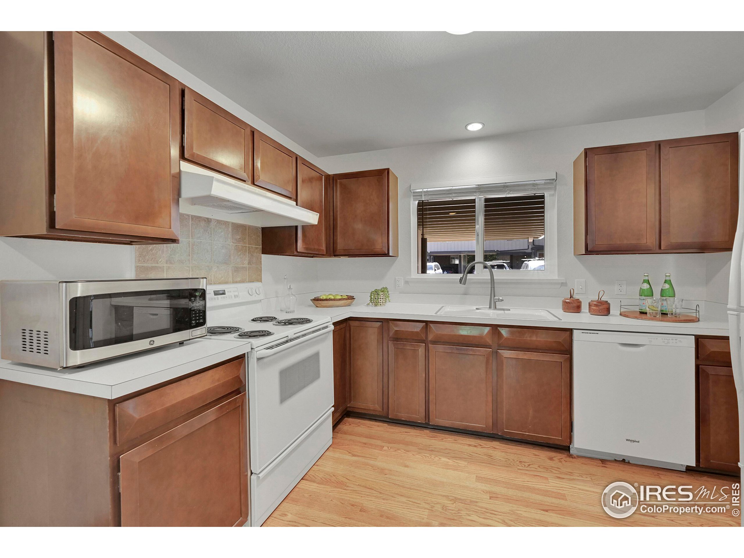 1458 Greenbriar Blvd