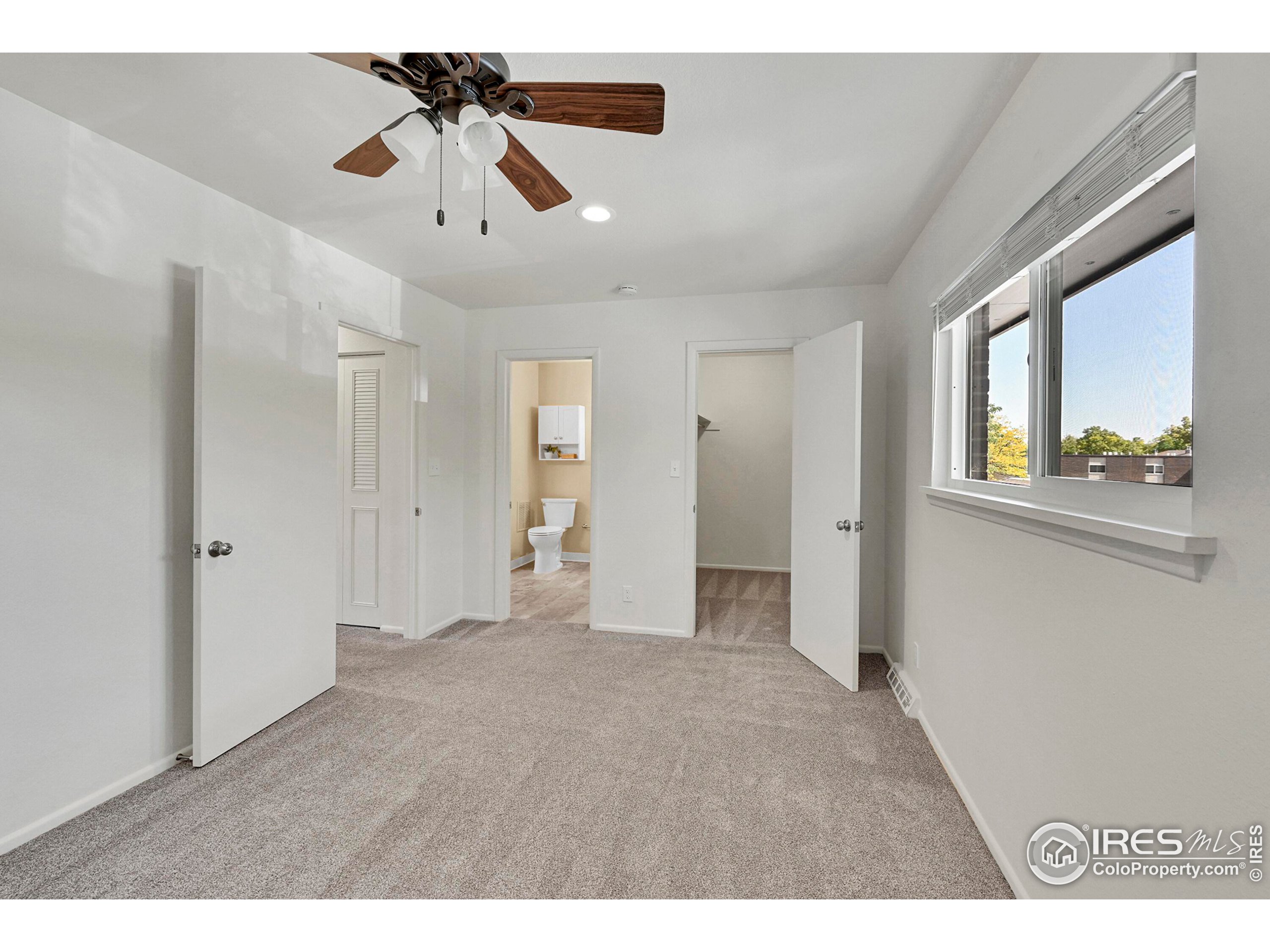 1458 Greenbriar Blvd