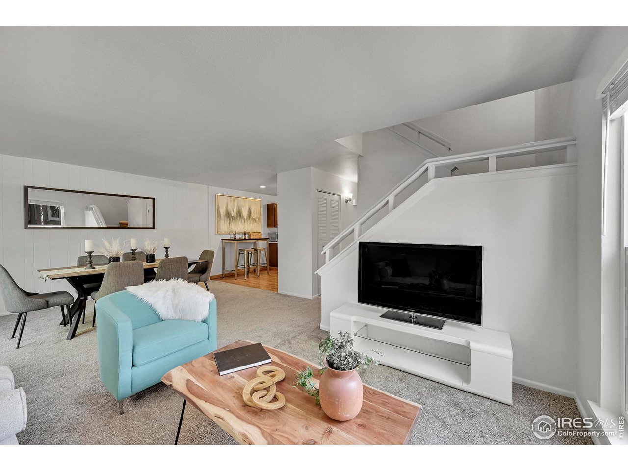 1458 Greenbriar Blvd