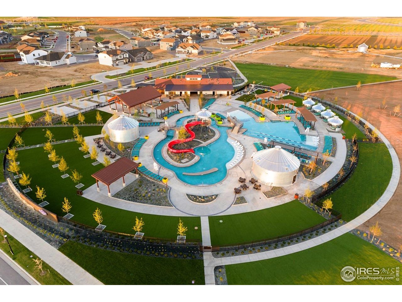 1714 Branching Canopy Dr