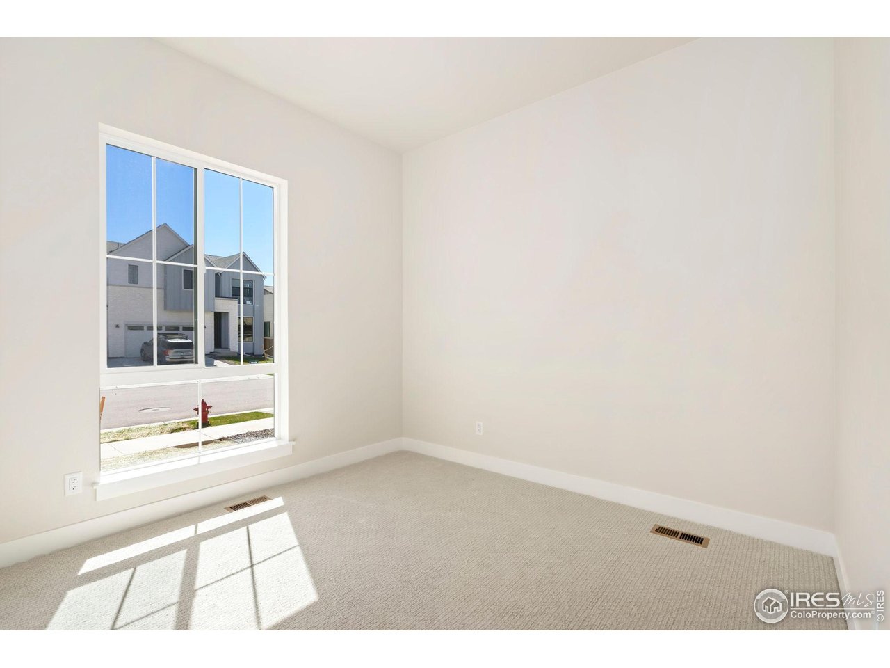 1714 Branching Canopy Dr