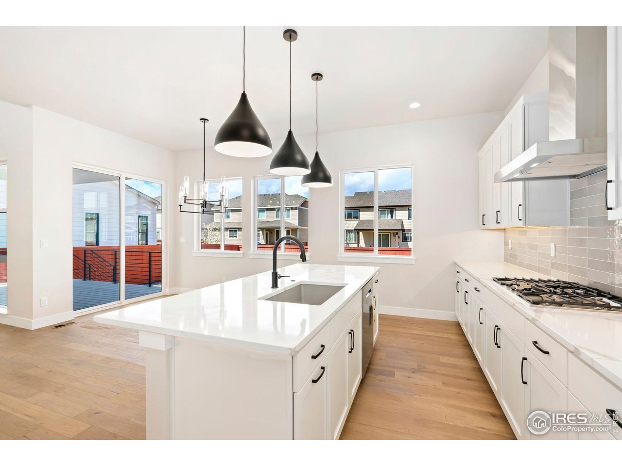 1714 Branching Canopy Dr