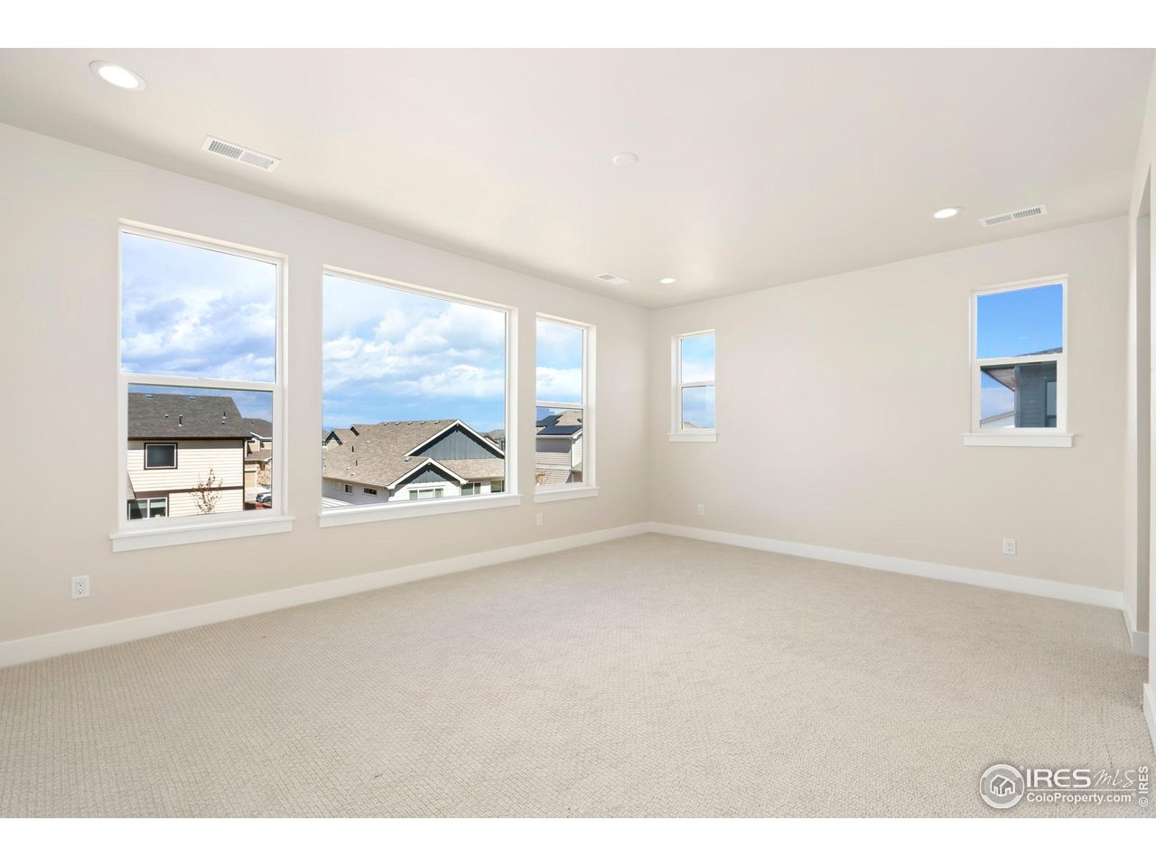 1714 Branching Canopy Dr