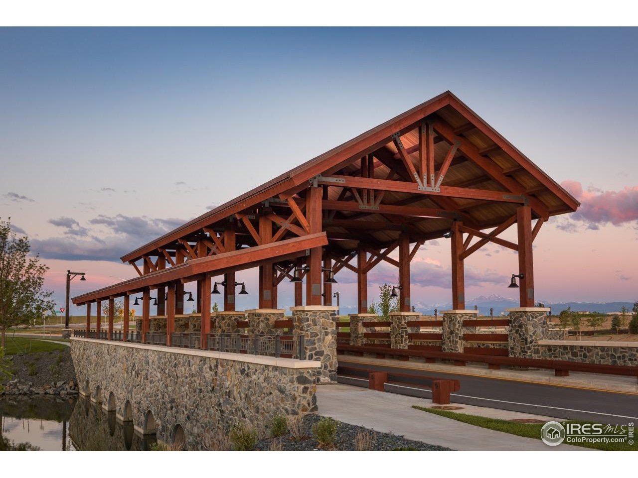 1714 Branching Canopy Dr