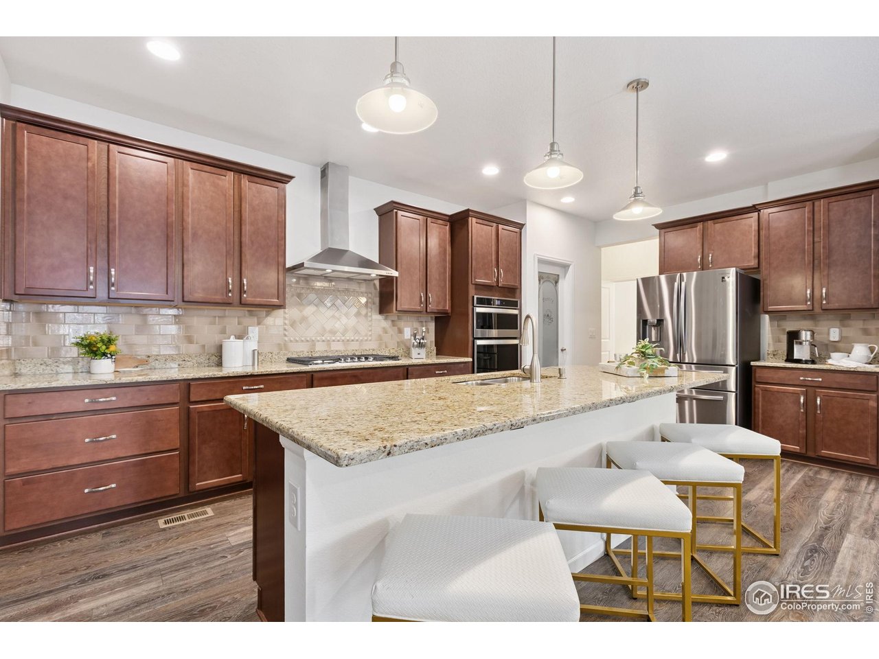 302 Rocking Chair Dr