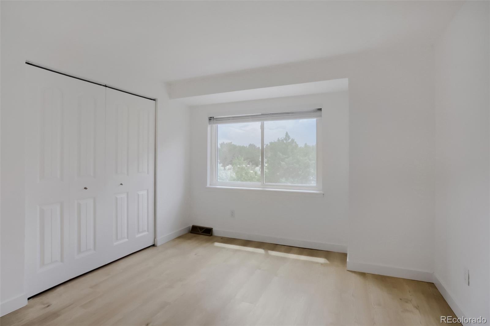 5046 W 103rd Circle