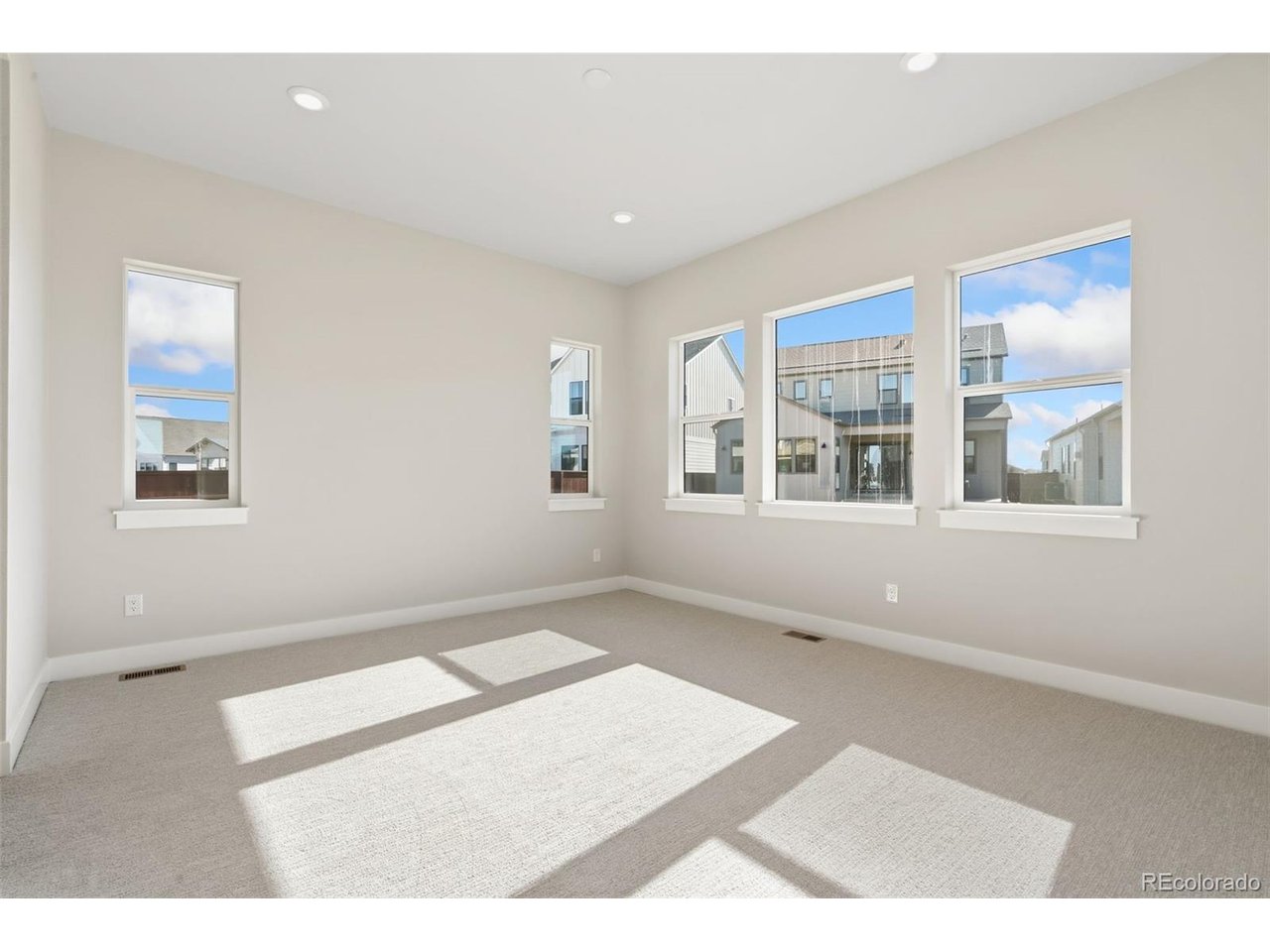 1683 Sundown Run Dr