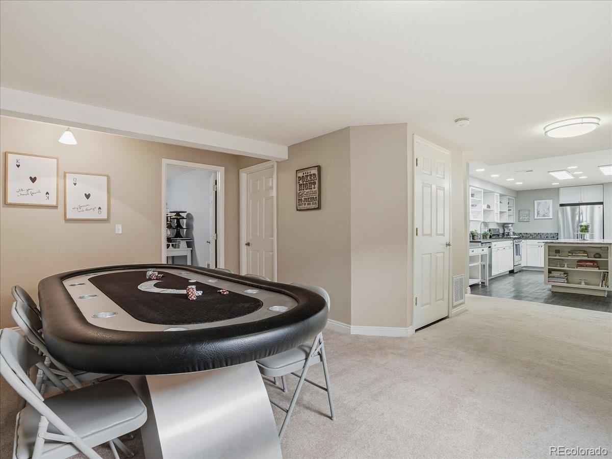 2099 Mountain Iris Drive