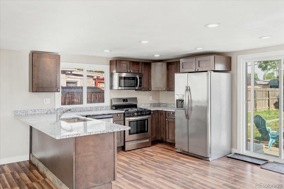 7194 Garden Lane