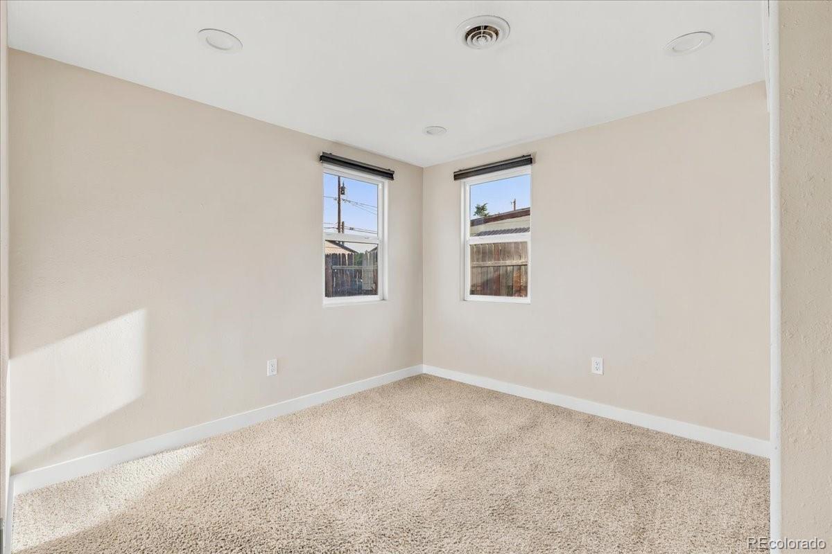 7194 Garden Lane