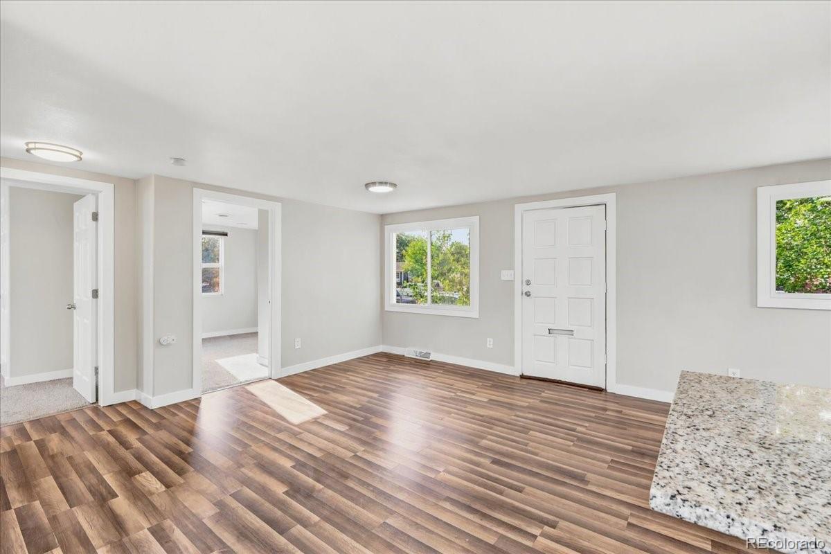 7194 Garden Lane