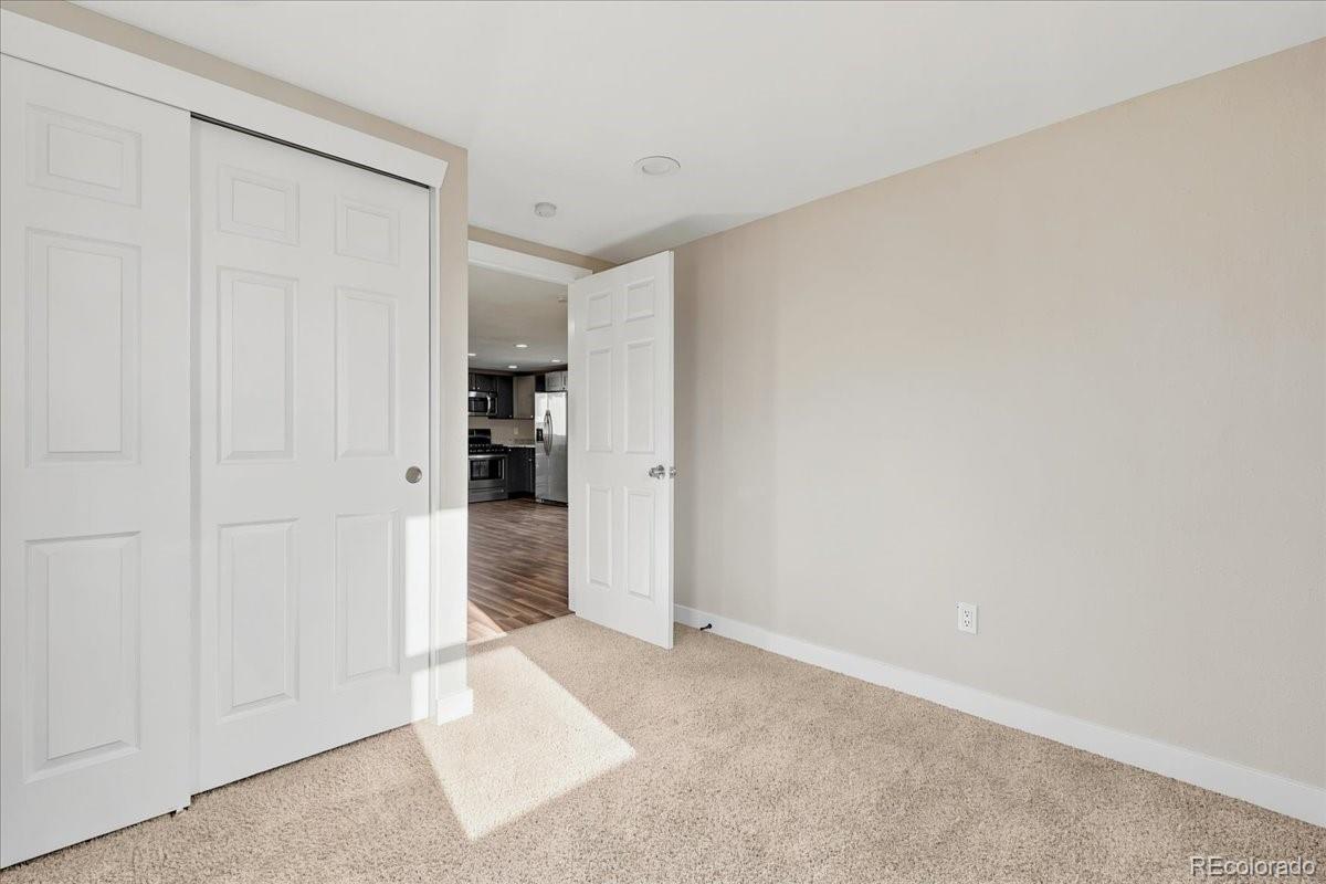 7194 Garden Lane