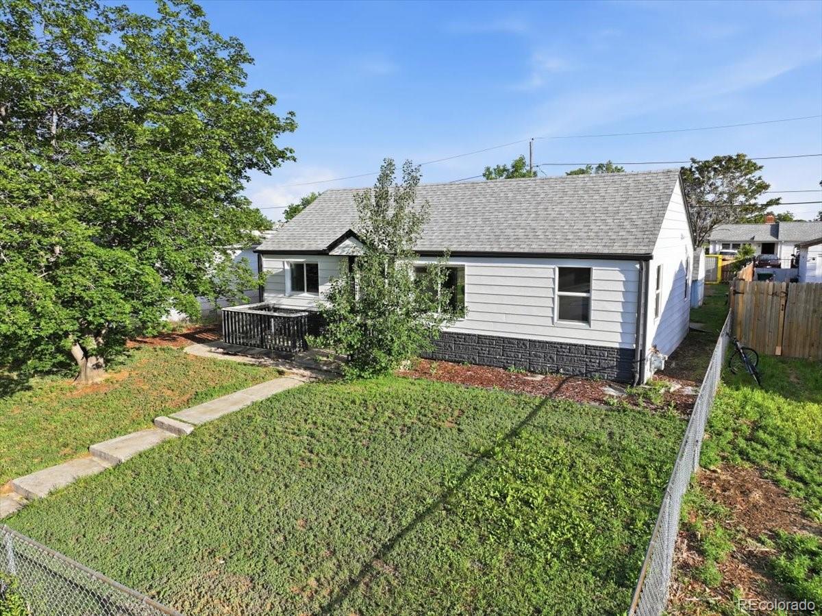 7194 Garden Lane