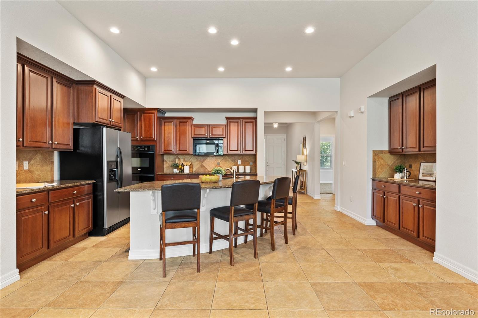 2810 Eagle Circle
