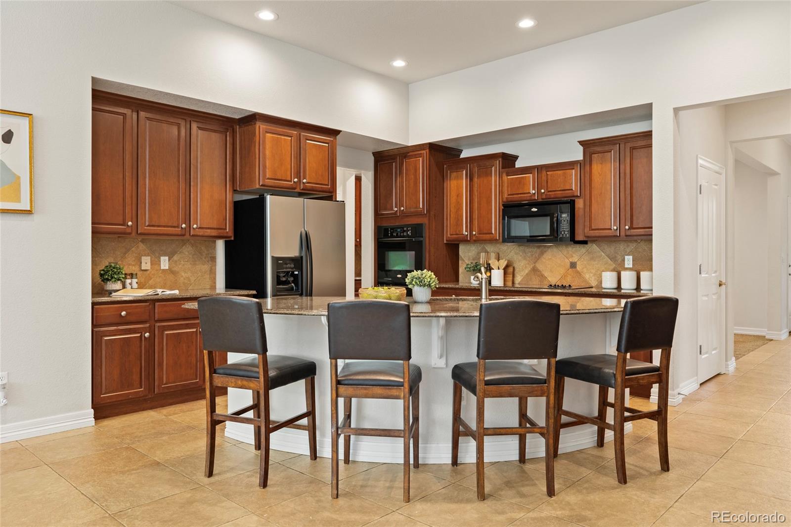 2810 Eagle Circle