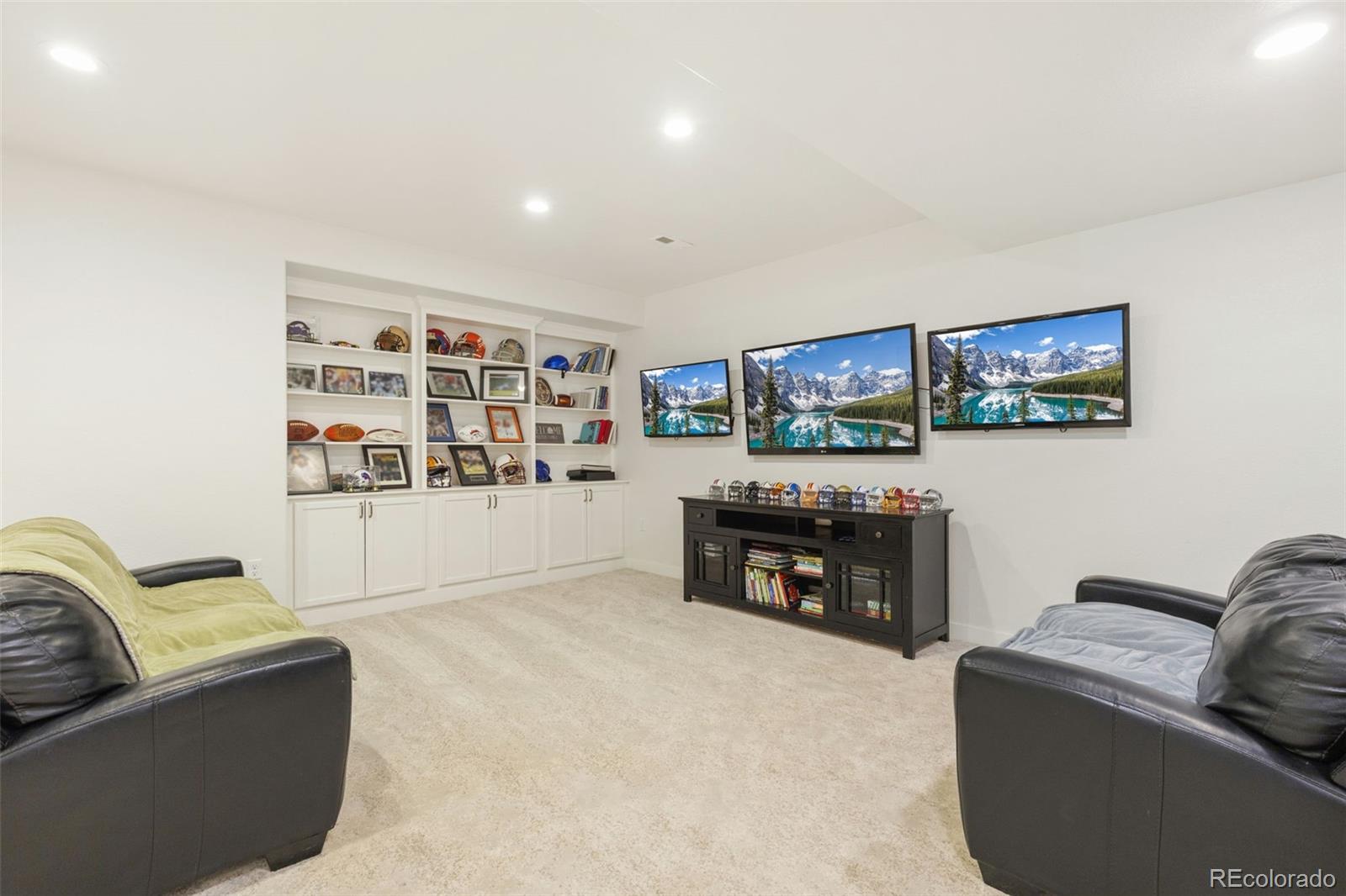 972 Carbonate Lane