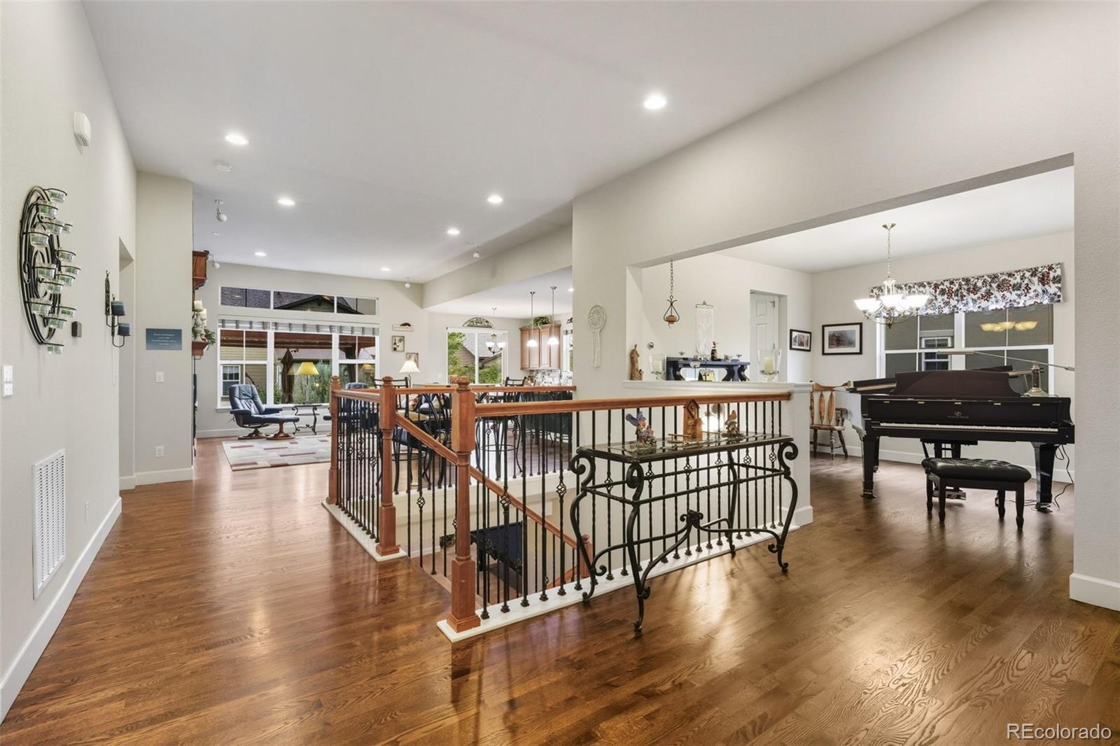 2268 Front Range Road