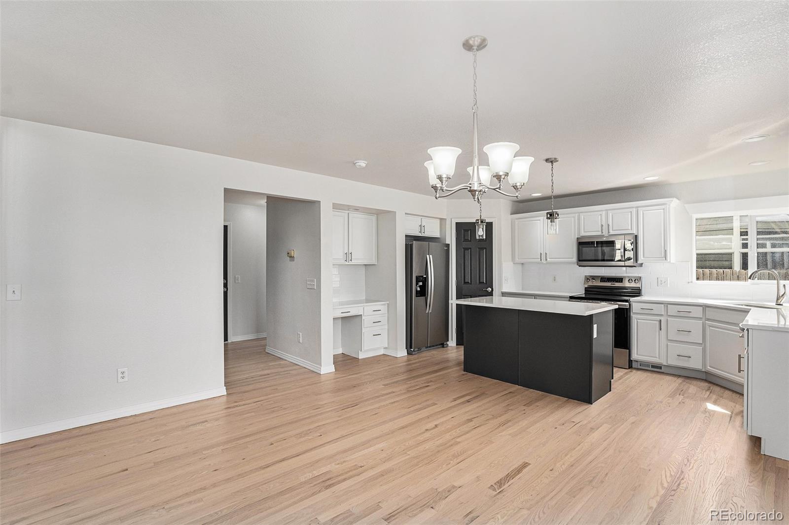 5297 E 118th Place