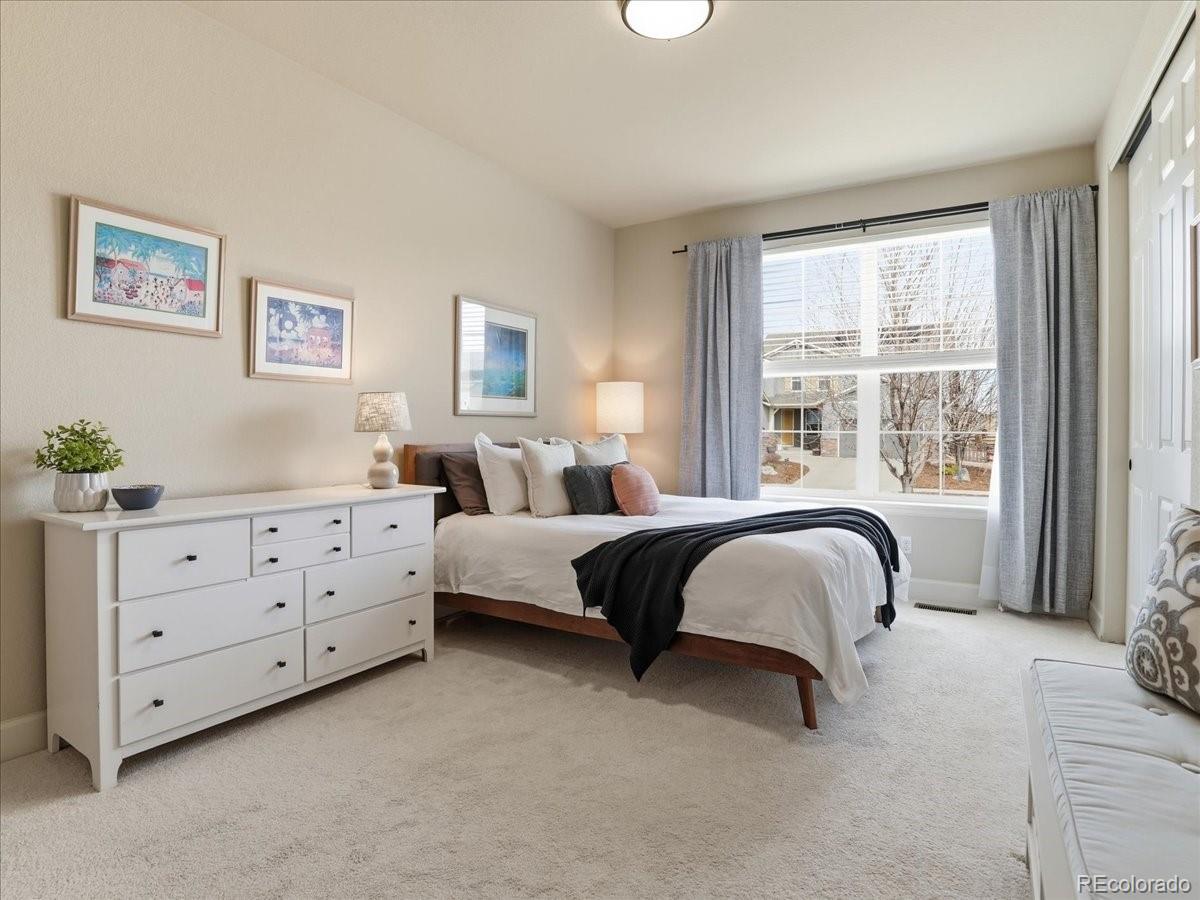 2252 Front Range Court