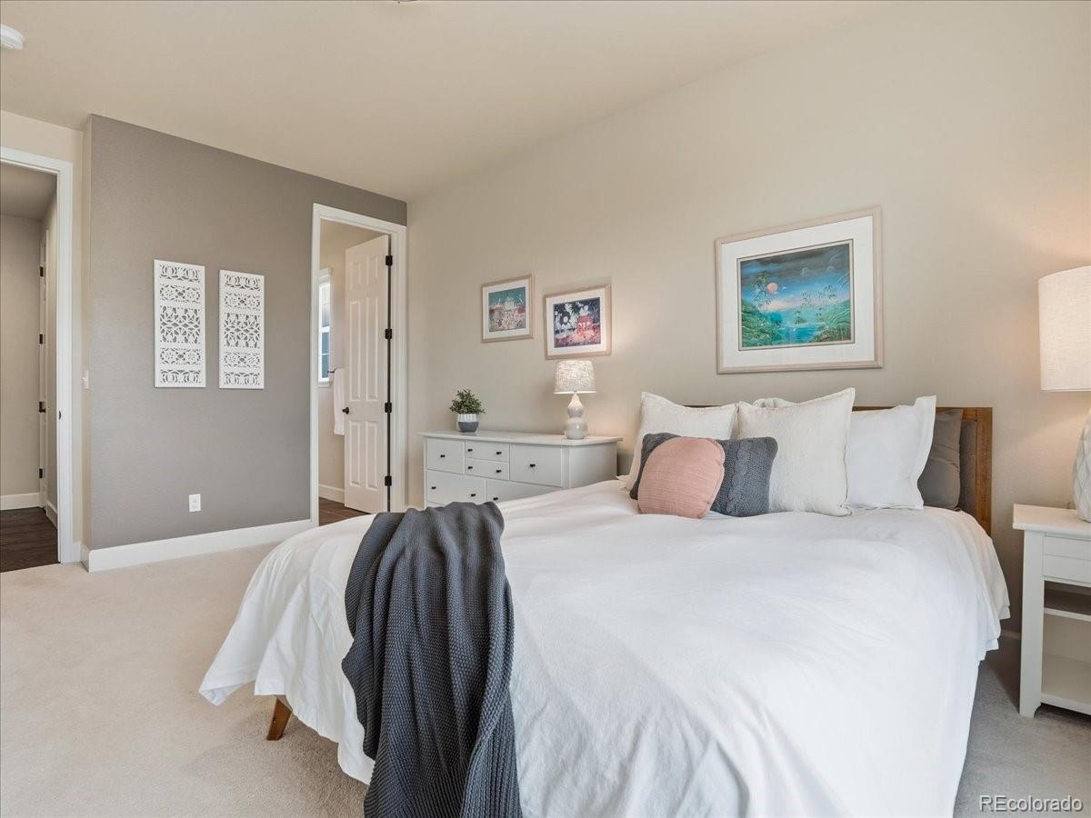 2252 Front Range Court