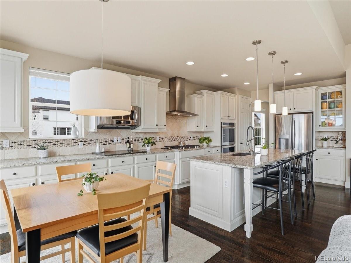 2252 Front Range Court