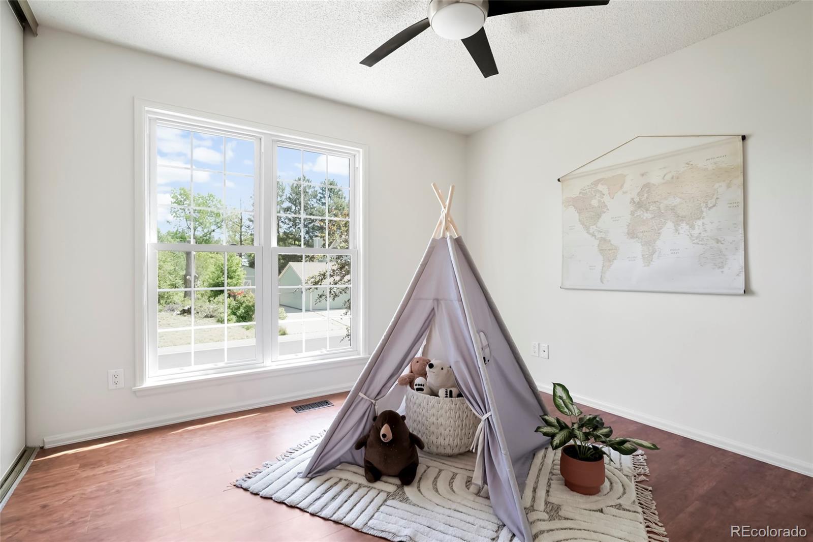 768 Barberry Circle