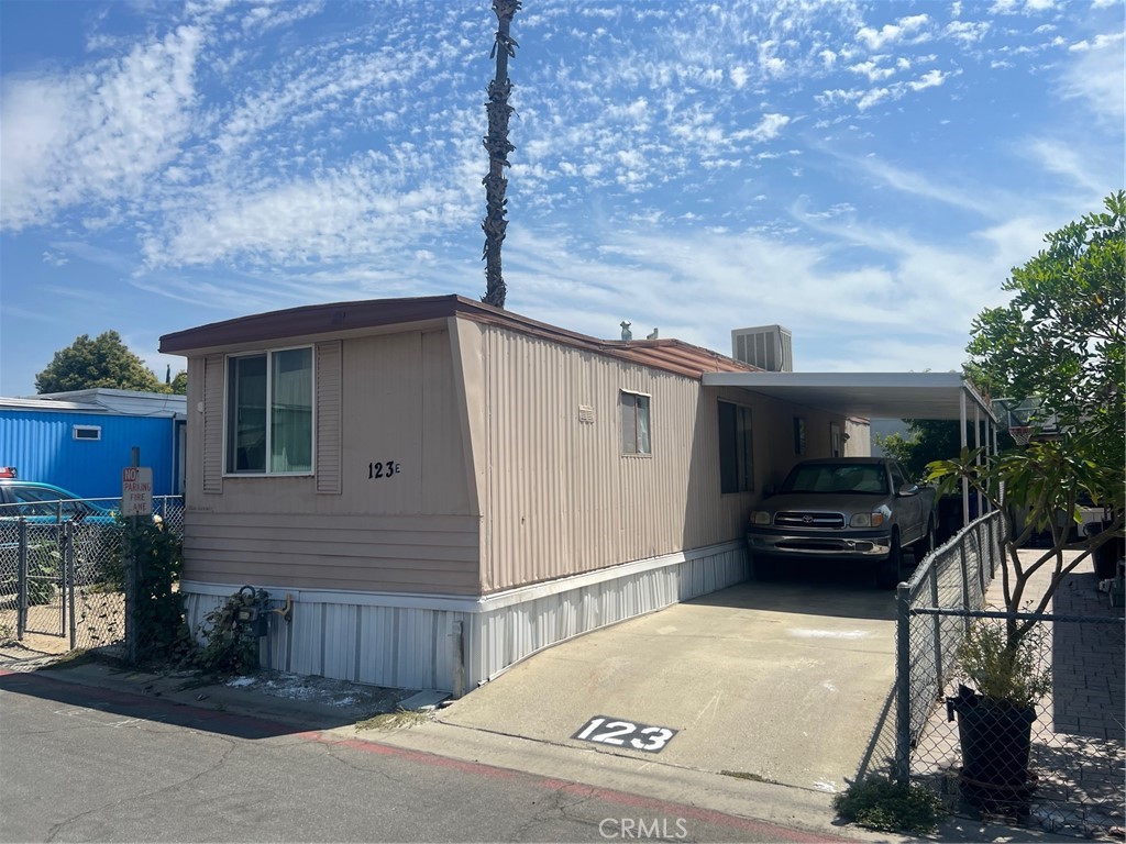 17333 Valley Boulevard 123E