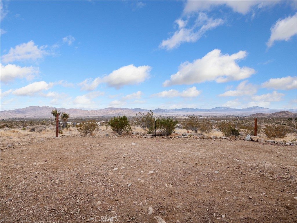 31176 Emerald Road
