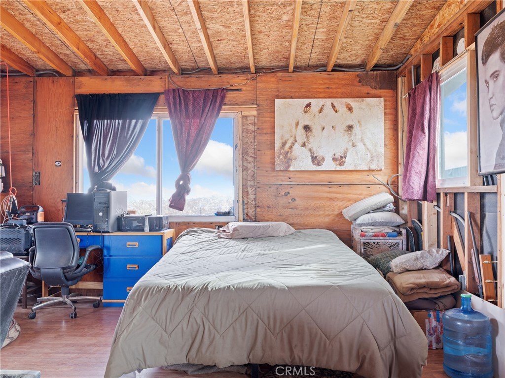31176 Emerald Road