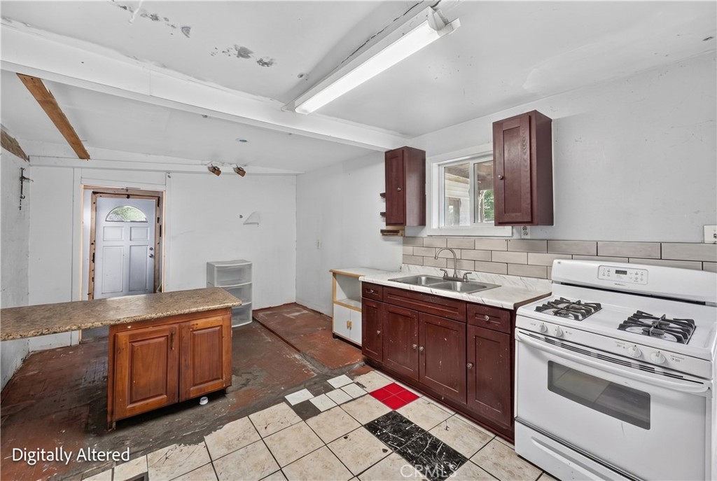 4123 Chevy Chase