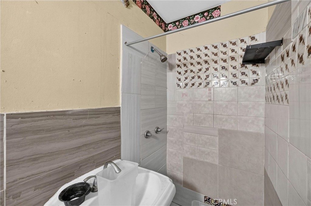 4123 Chevy Chase