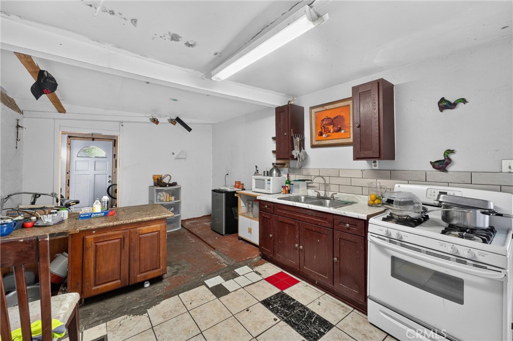 4123 Chevy Chase