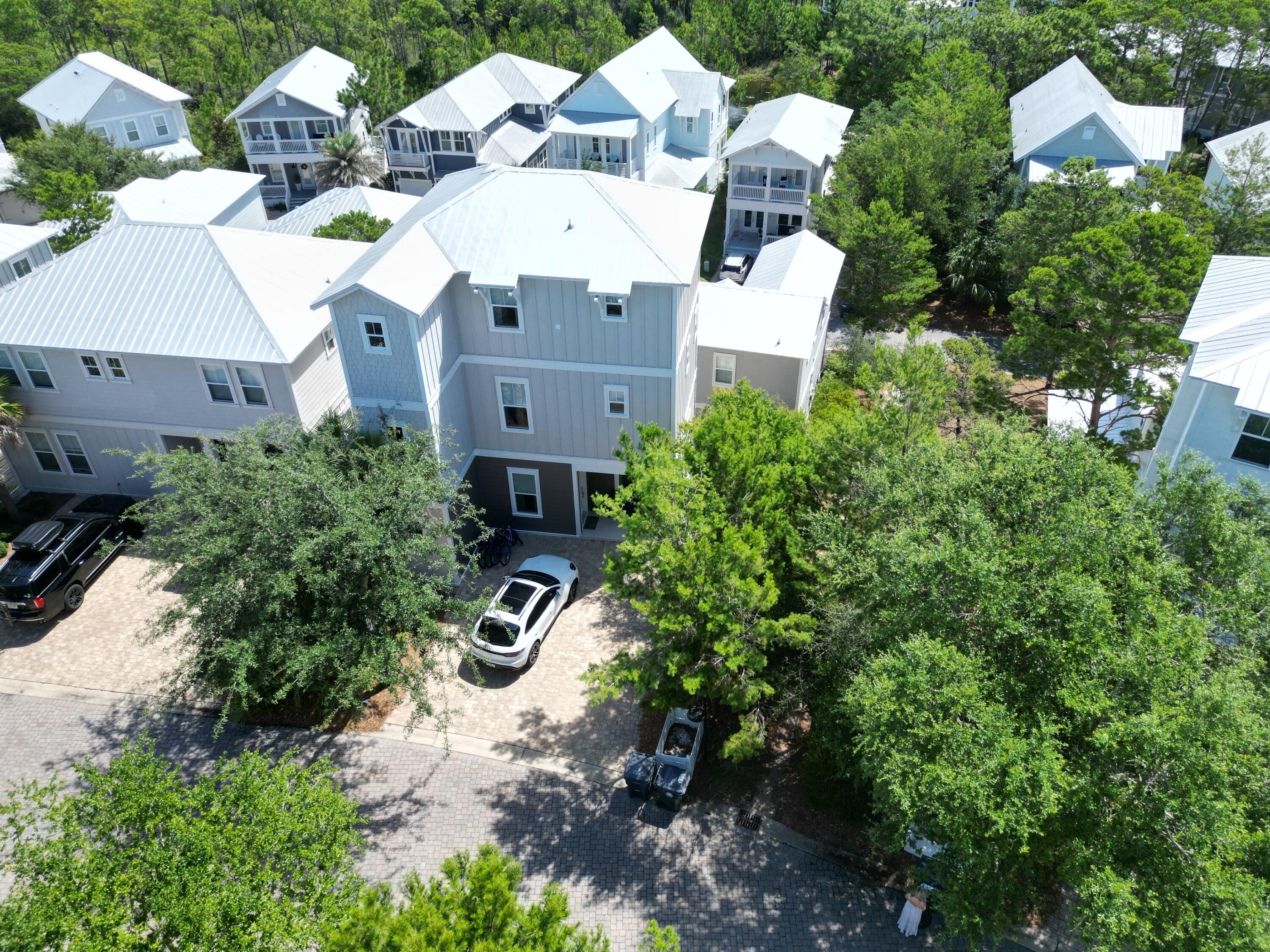 275 Gulfview Circle