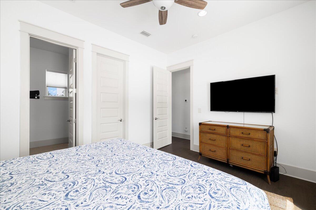275 Gulfview Circle
