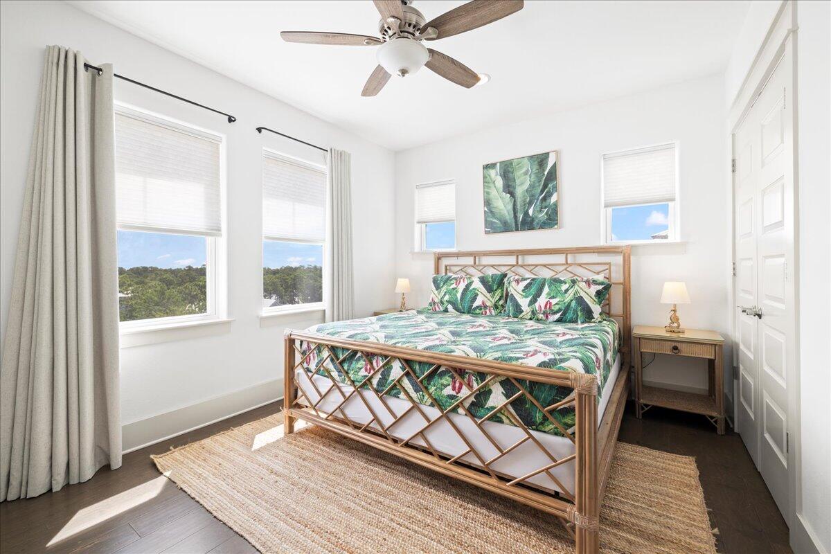 275 Gulfview Circle