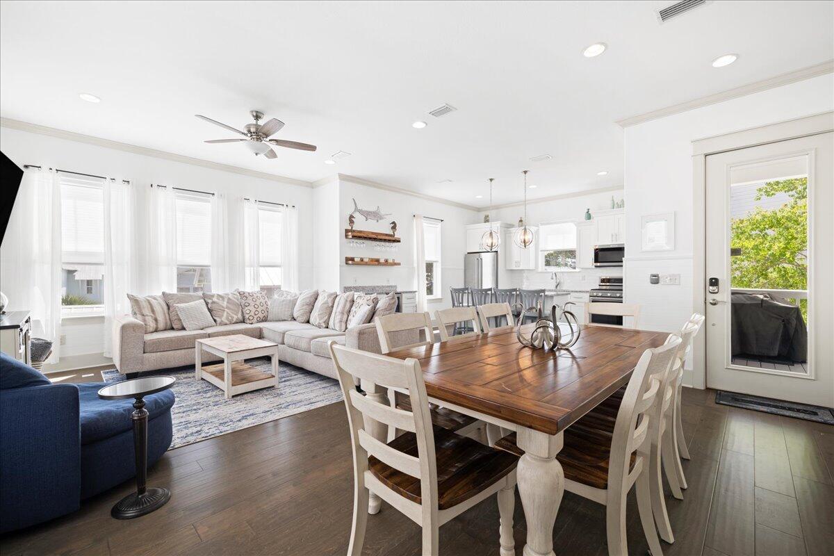 275 Gulfview Circle