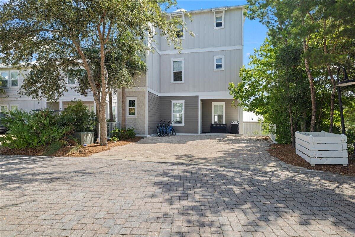 275 Gulfview Circle