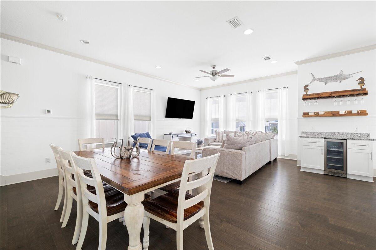 275 Gulfview Circle