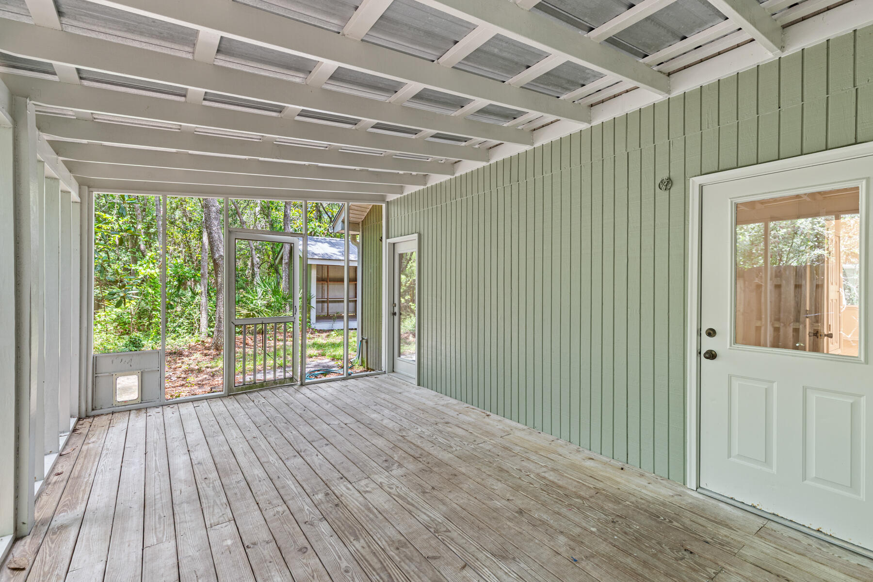 180 E Mitchell Avenue