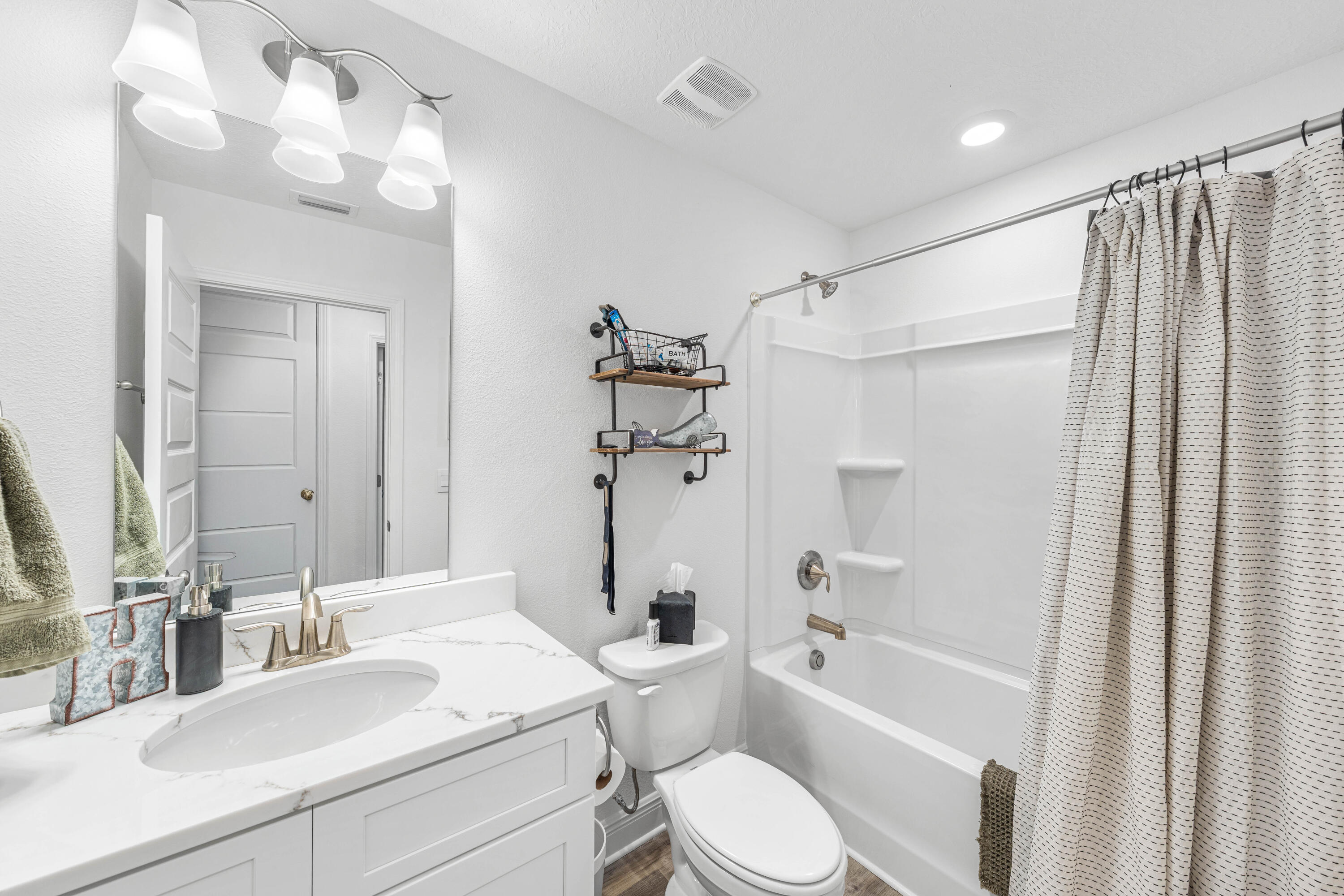 21820 Kelly Pines Place