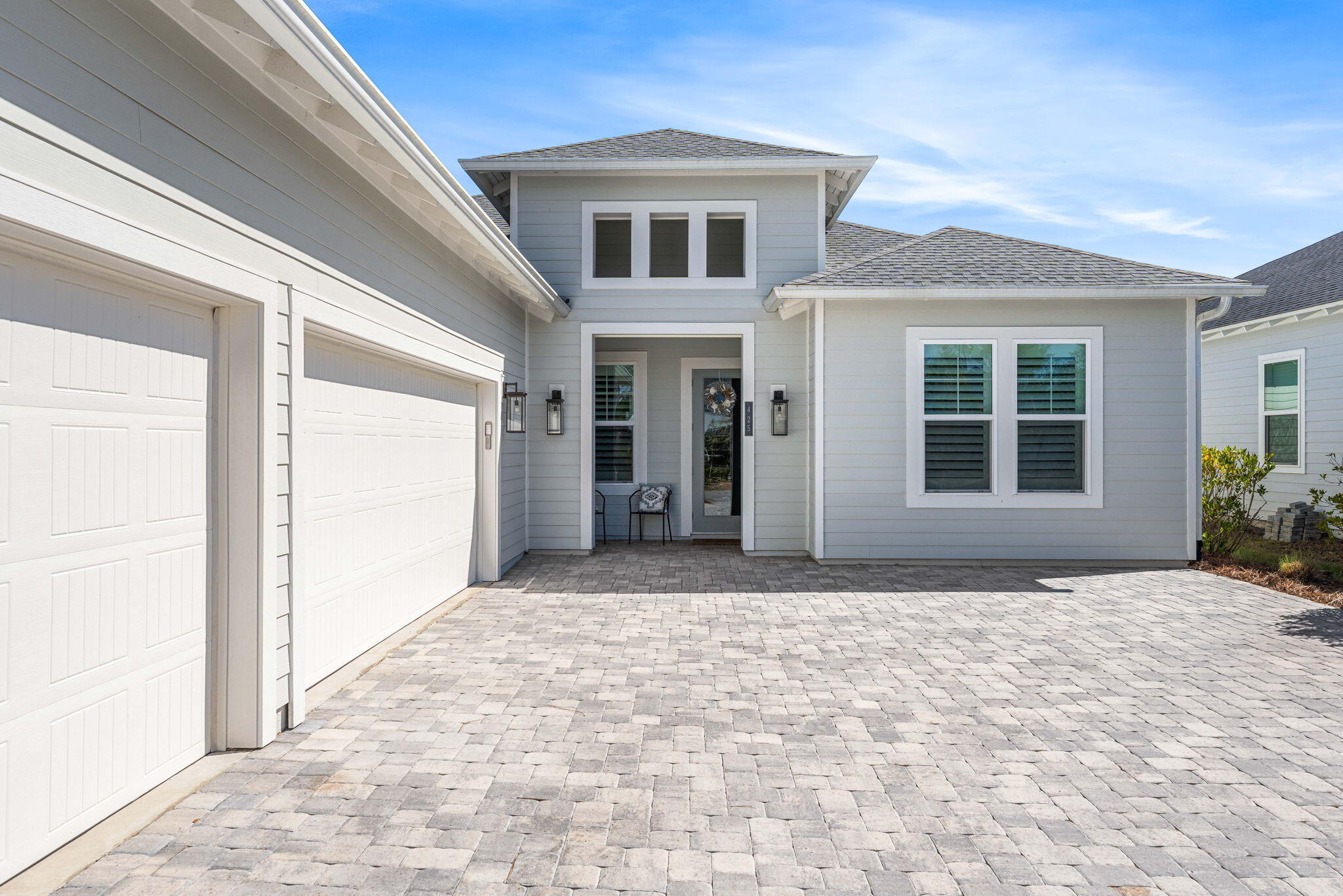 425 Lafayette Road