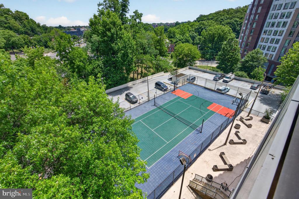 5300 COLUMBIA PIKE Unit: 701