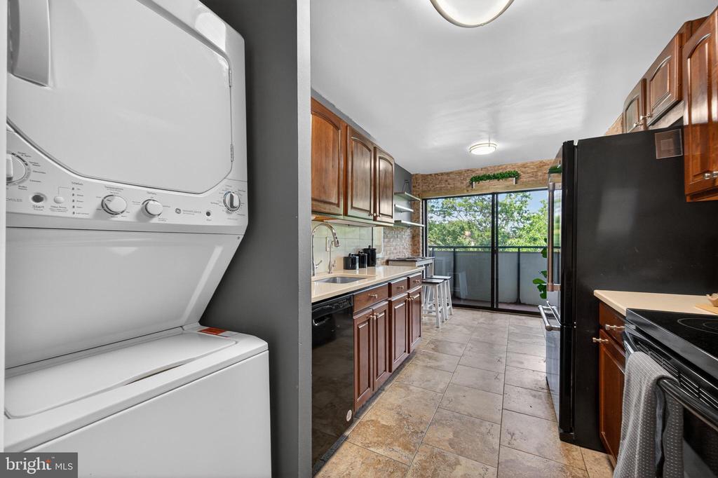 5300 COLUMBIA PIKE Unit: 701
