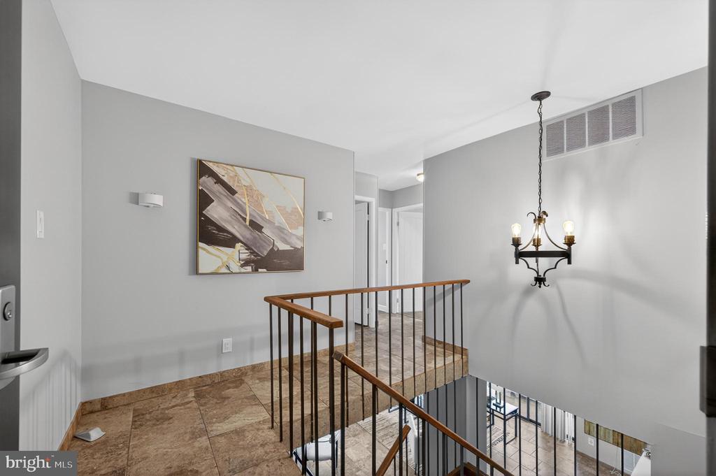 5300 COLUMBIA PIKE Unit: 701