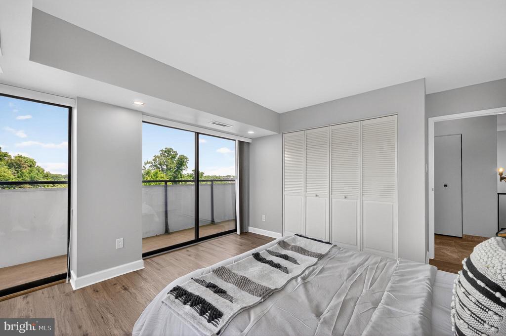 5300 COLUMBIA PIKE Unit: 701