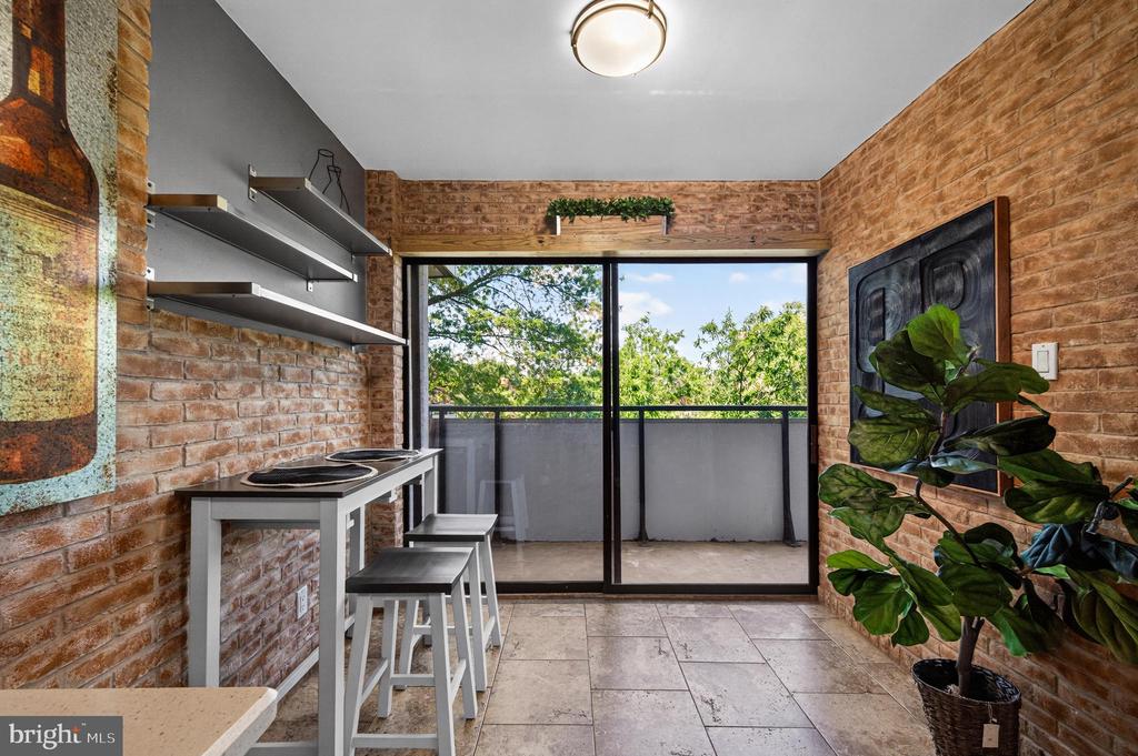 5300 COLUMBIA PIKE Unit: 701