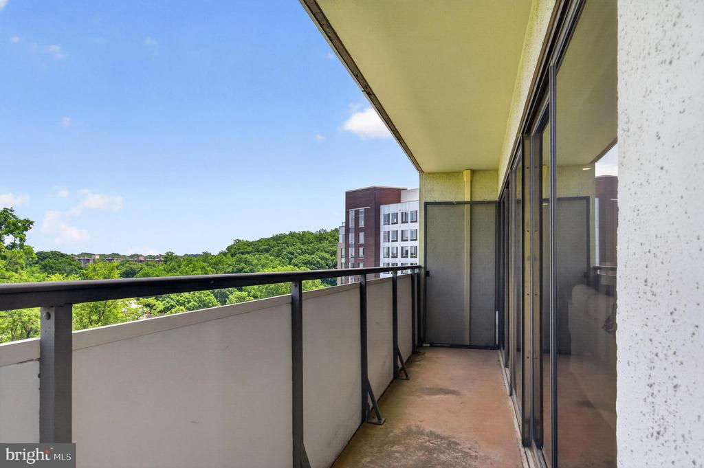 5300 COLUMBIA PIKE Unit: 701