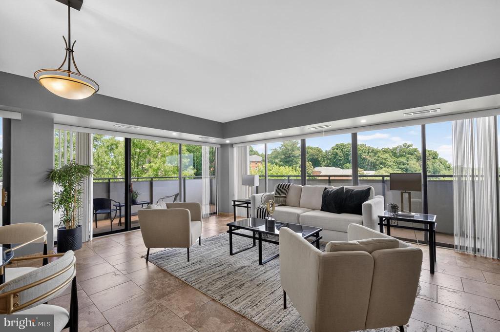 5300 COLUMBIA PIKE Unit: 701